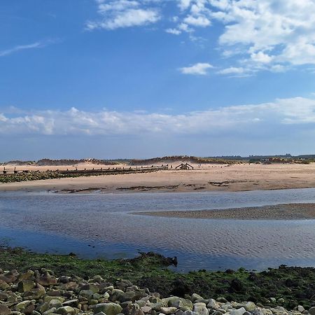 1 Fulmar Road**Next To West Beach And Golf Course Lossiemouth Extérieur photo