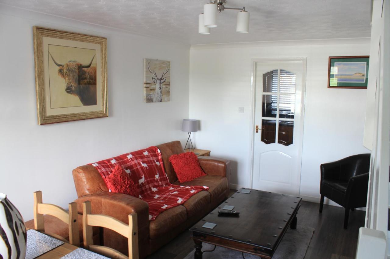 1 Fulmar Road**Next To West Beach And Golf Course Lossiemouth Extérieur photo