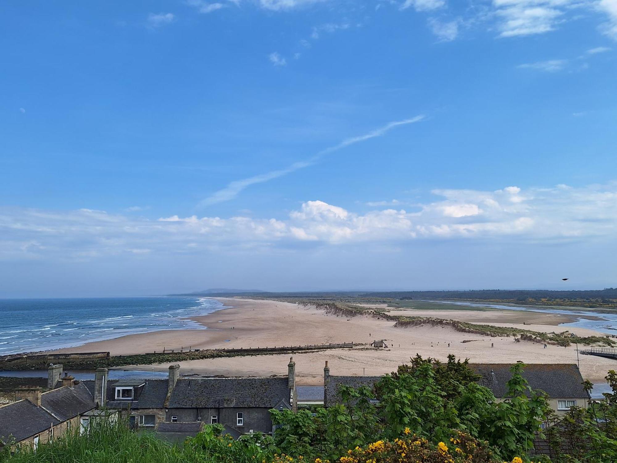 1 Fulmar Road**Next To West Beach And Golf Course Lossiemouth Extérieur photo